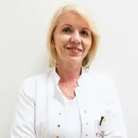 Ivana Crljenica - As Medicus